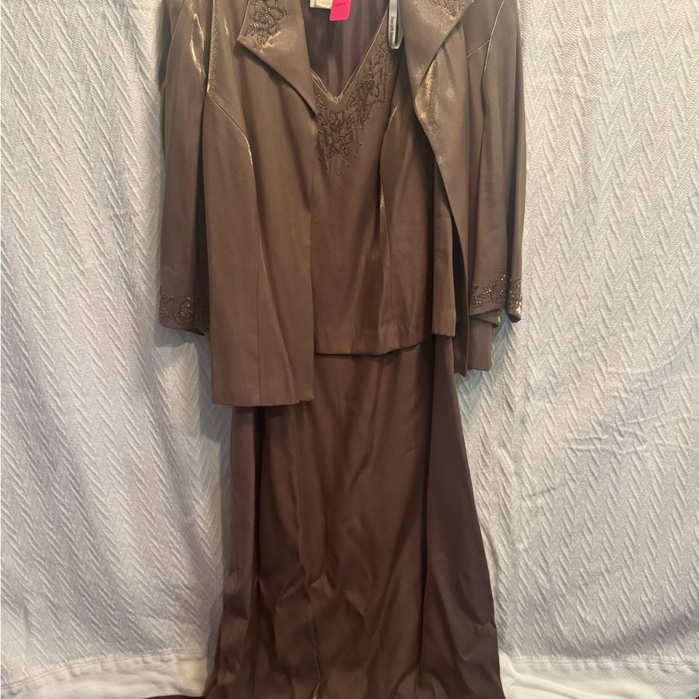 David's Bridal Chocolate dress Set